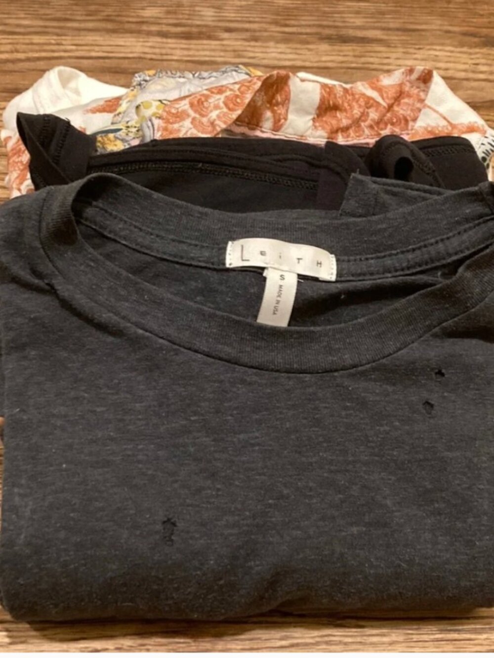 Leith Gray Sleeveless Distressed Top Size Small